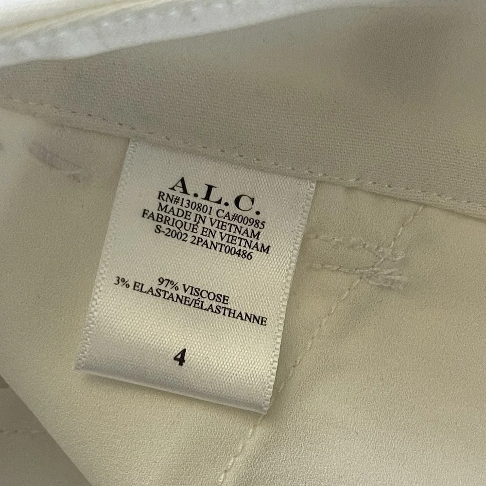 A.L.C. White Shorts High Waist Size 4 Women's Summer Viscose Blend‎ Luxury - Picture 3 of 10